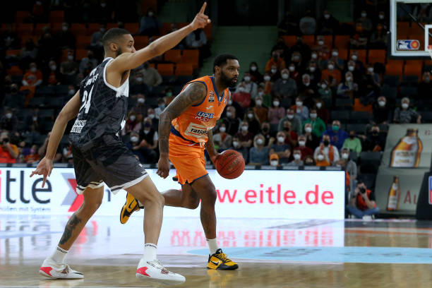 反观本场比 反观本场比