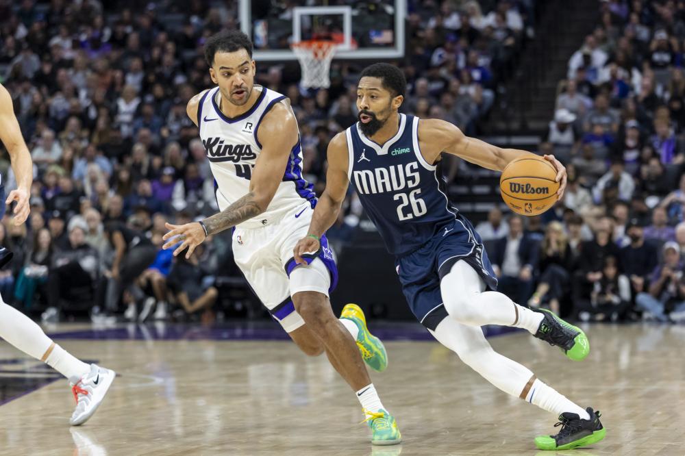 成比分反超 成比分反超